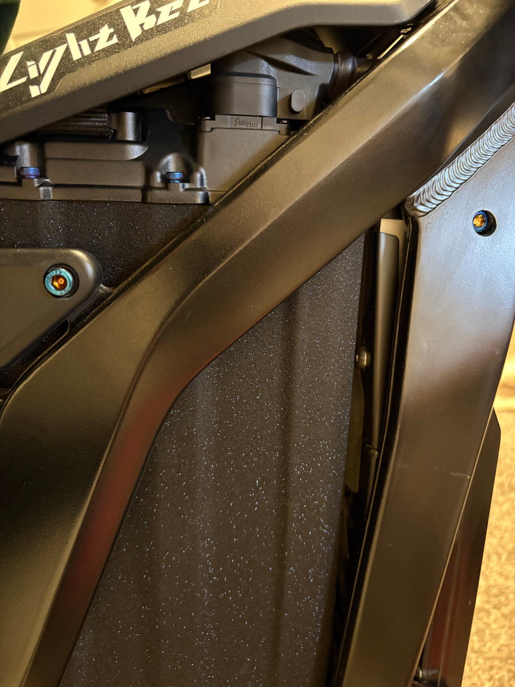 Titanium Battery Cover Bolt Kit